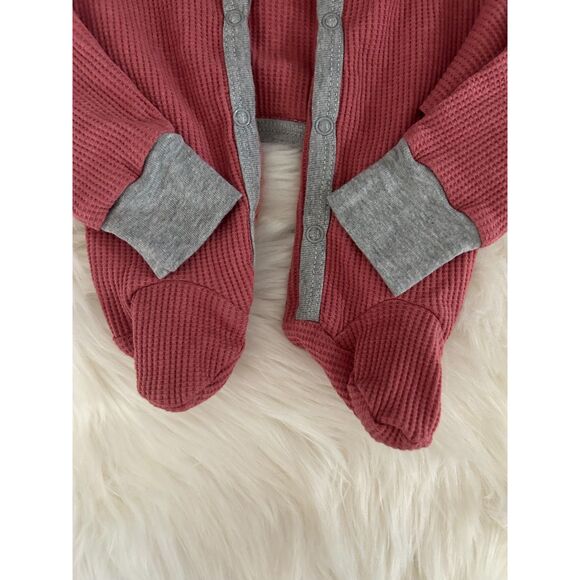 7Seven For All Mankind Footed Baby Onesie Sz. 6-9 Months - Picture 4 of 5